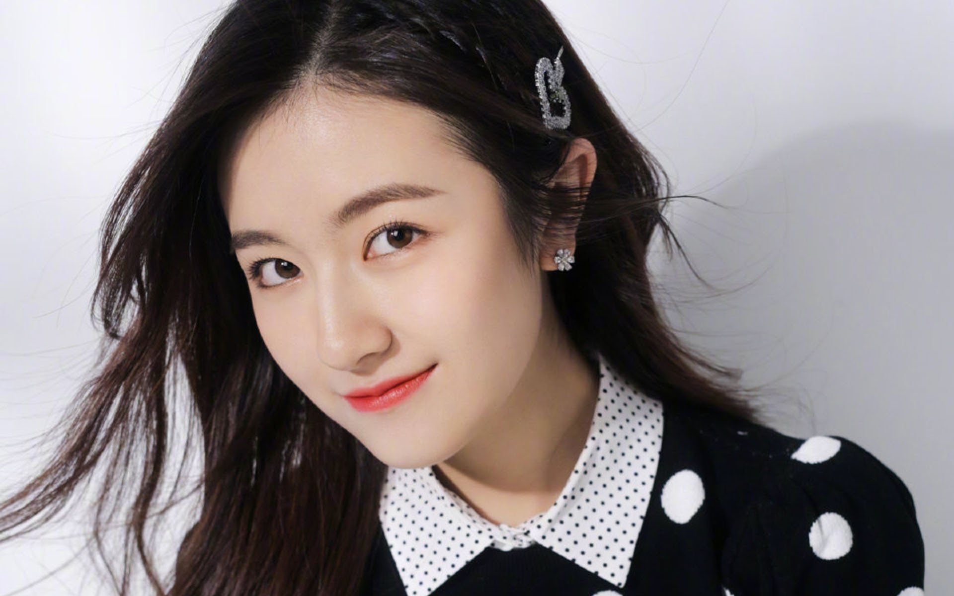 爱游戏在线登录入口-_冰壶队伍全国巡回：传递冬奥精神_，冬奥会冰壶项目介绍视频